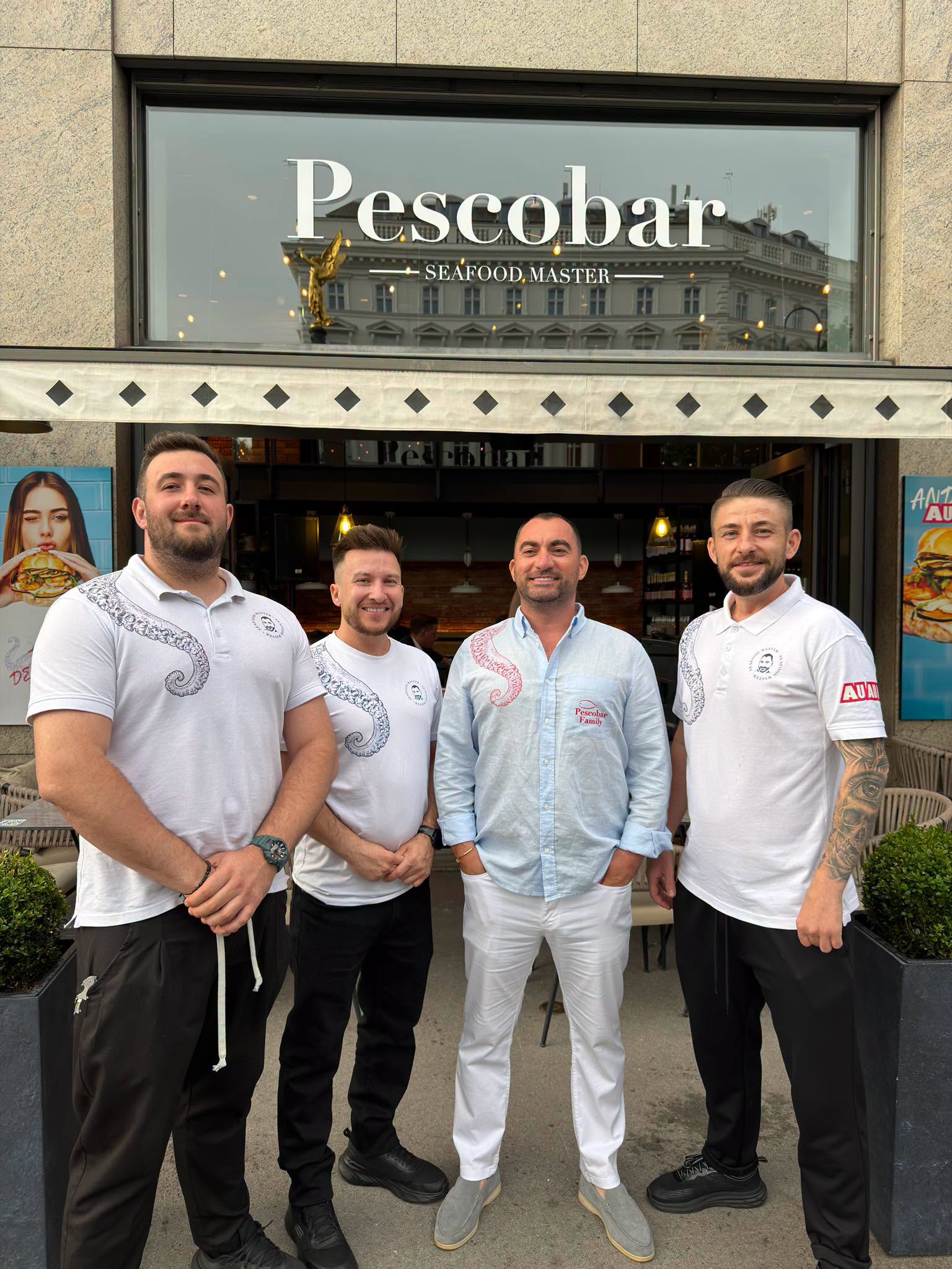 Paul Nicolau (Pescobar) este prezentatorul noului show „Pe muchie de cuțit” de la Pro TV, adaptarea românească a „Kitchen Nightmares”