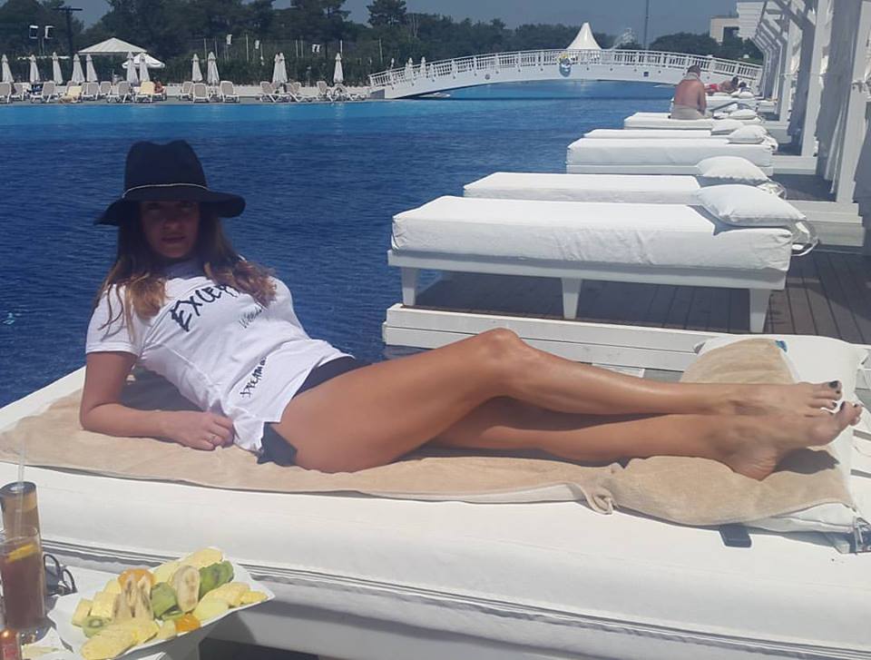 Tania Budi, fotografie DE INFARCT, în așternut | FOTO ÎN ARTICOL