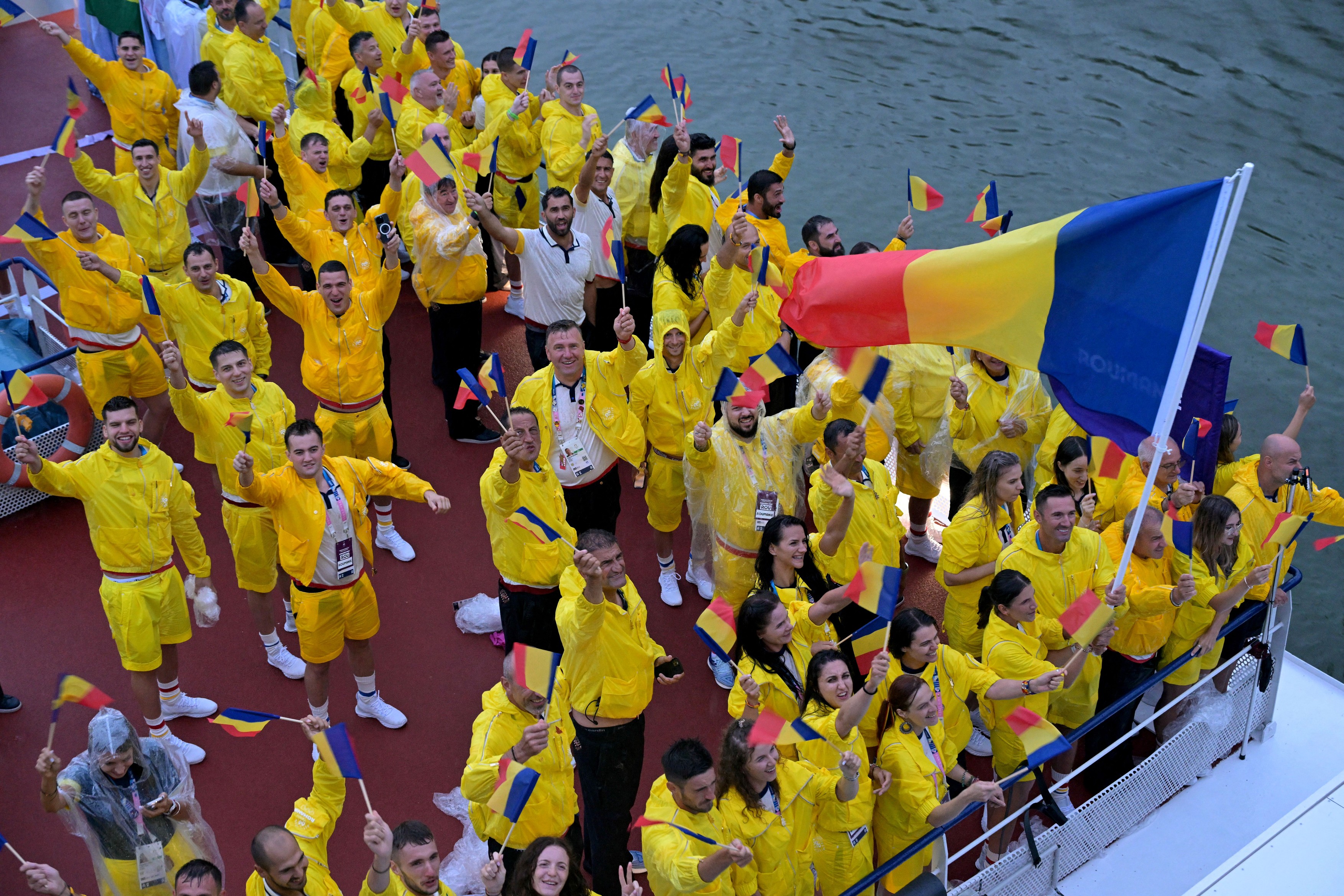 Ceremonia de deschidere a Jocurilor Olimpice de la Paris 2024. Imagini spectaculoase din capitala Franței | VIDEO
