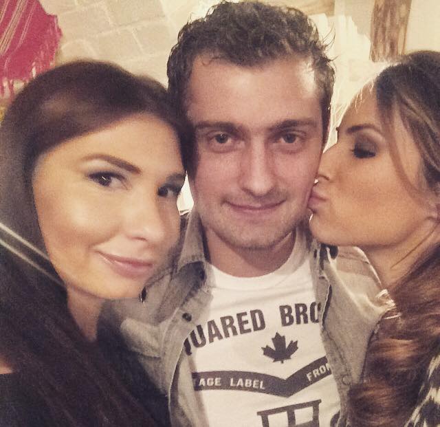 Gabi Tamaș, "menage a trois" de Revelion! / GALERIE FOTO 