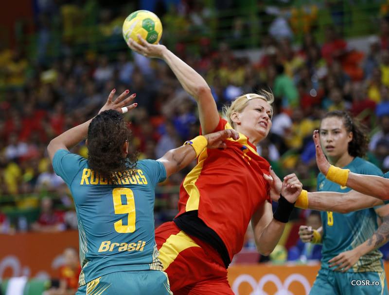 Jocurile Olimpice. Handbal feminin: Brazilia-România 26-13. Dezastru! Tricolorele, condamnate să câştige următoarele trei meciuri / FOTO