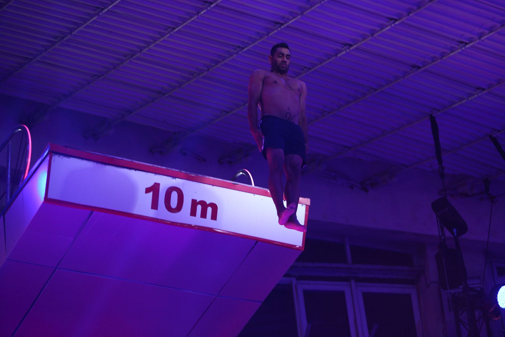 Bănel Nicoliță, trimis în vacanță de emisiunea „Splash! Vedete la apă”. El e printre primii finaliști ai show-ului de la Antena 1