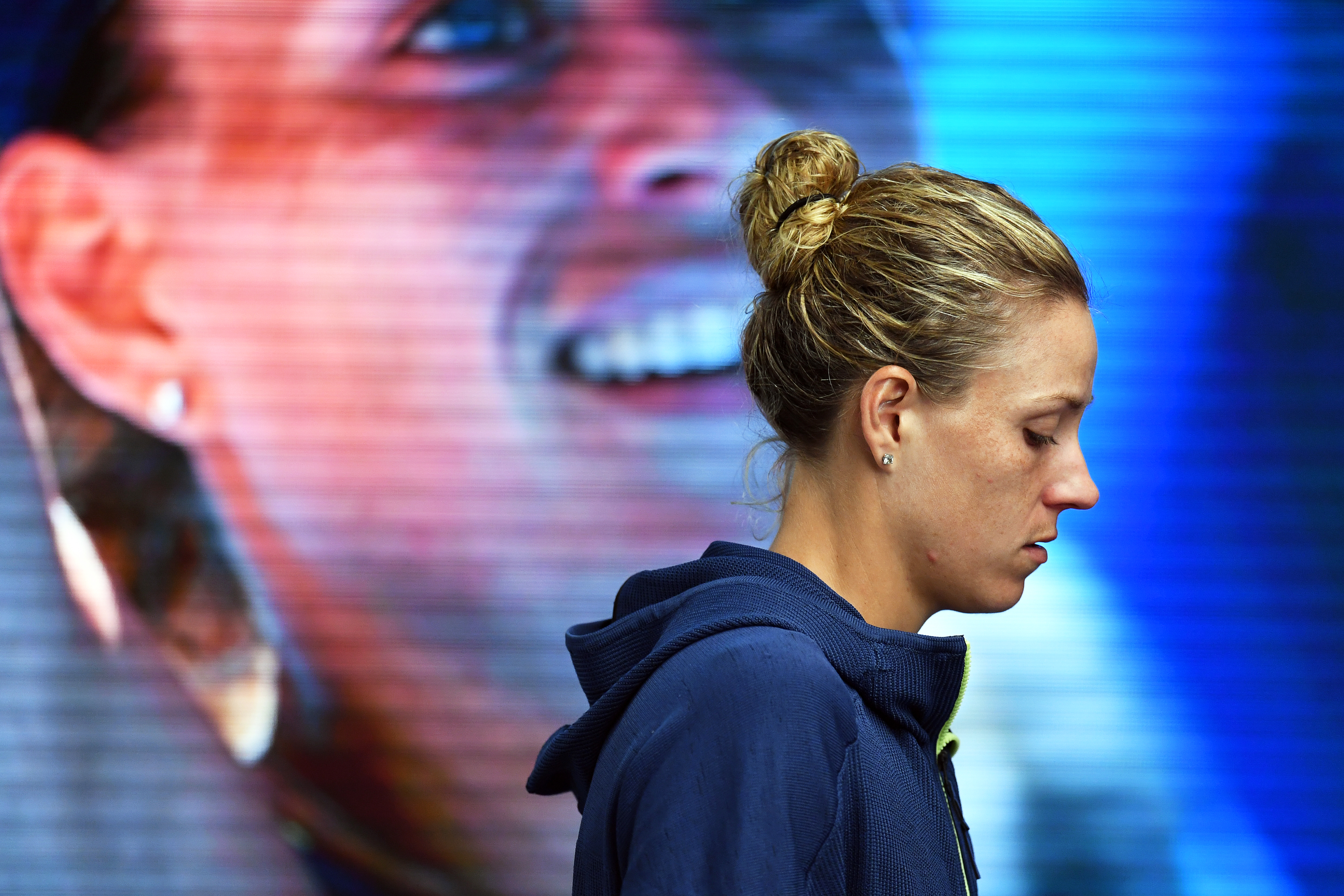 Angelique Kerber a plâns la conferința de presă, după înfrângerea din meciul cu Halep: ”Simona a jucat bine, nu am putut face nimic” | GALERIE FOTO&VIDEO