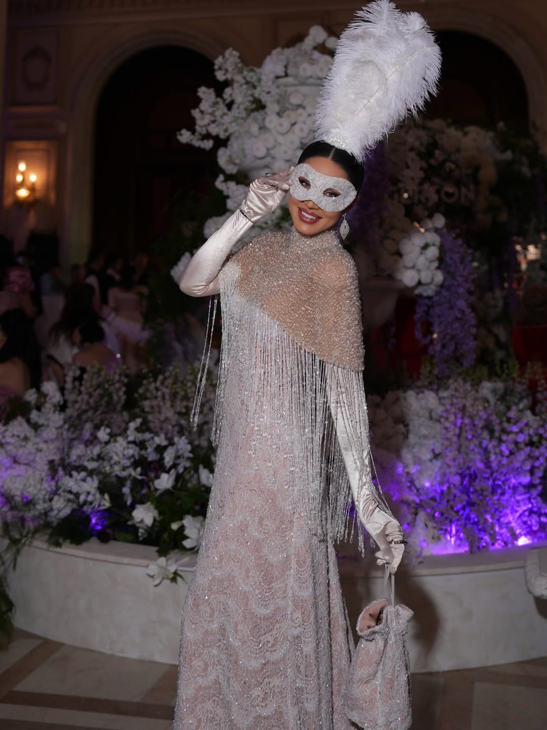Imagini cu vedetele la Balul Mascat Bridgerton. Adelina Pestrițu și Nicole Cherry au atras atenția cu ținutele spectaculoase