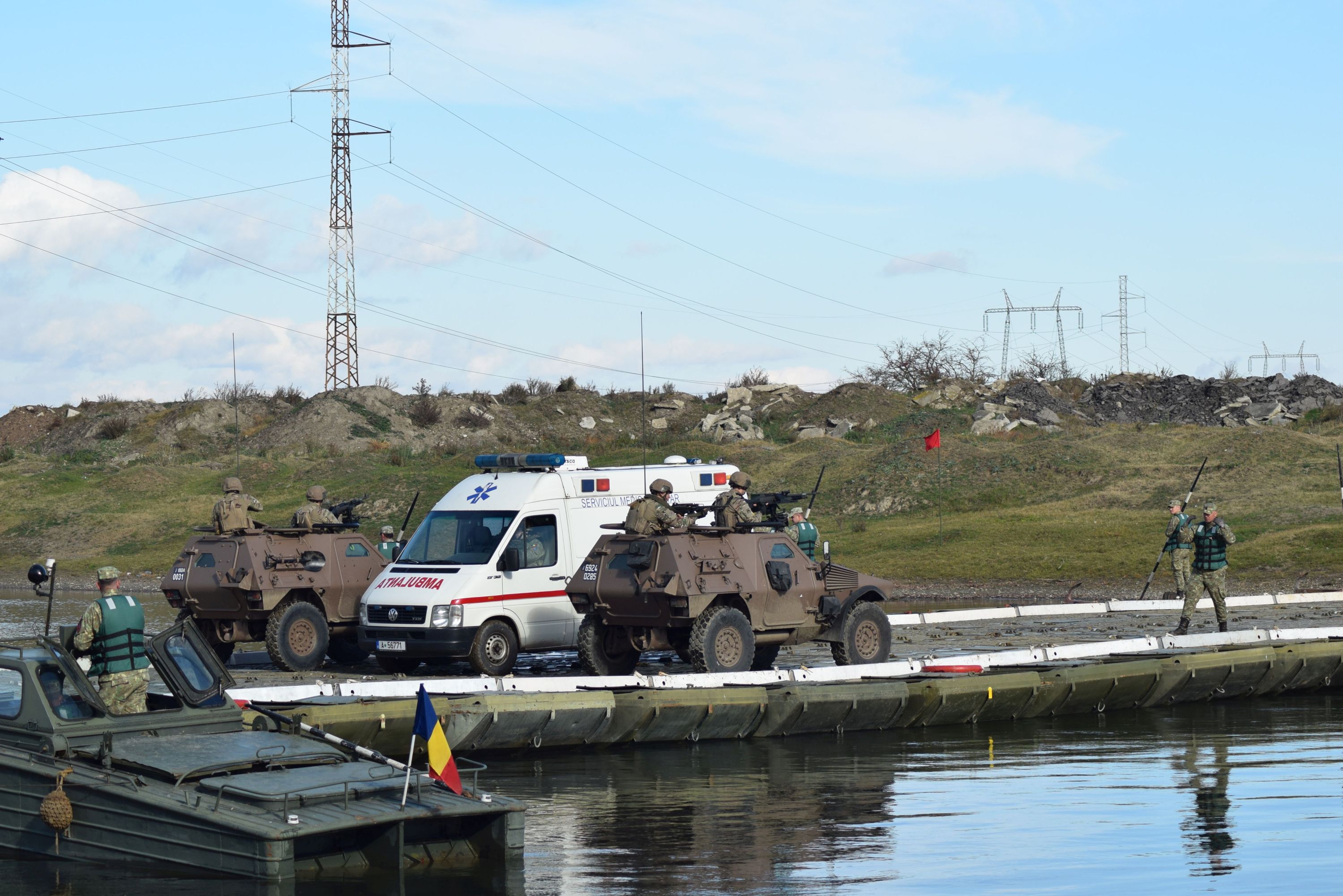Cât de repede traversează un râu forțele NATO. Exercițiu cu mii de soldați în România: „Rezultă un eșec dacă lipsește ceva. Rușii au aflat-o în 2022, a fost un masacru”