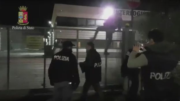 VIDEO | "Capul mafiei chineze" a fost arestat în Italia, alături de alte 32 de persoane