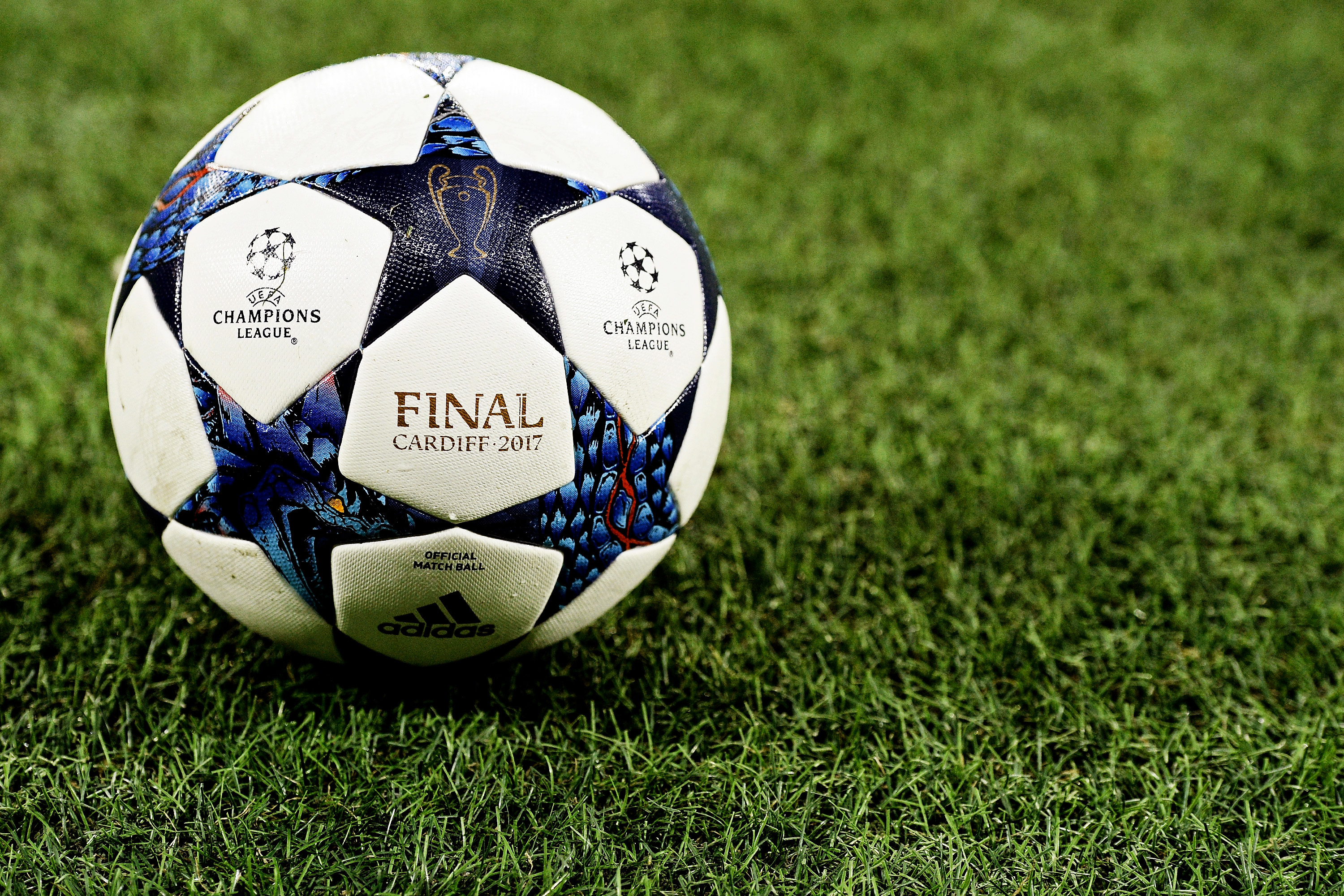 LIVETEXT Finala Ligii Campionilor 2017: Juventus Torino - Real Madrid 1-4. Galaticii au câștigat pentru a 12-a oară trofeul Champions League. Dublă Ronaldo | FOTO&VIDEO