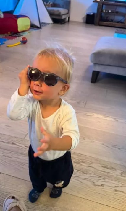 Imagini din casa în care Laurențiu Reghecampf și Corina Caciuc locuiesc alături de cei doi copii, Liam și Landon