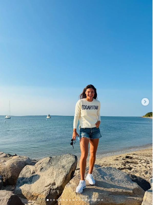 Carlos Alcaraz și Emma Răducanu, în tandrețuri pe terenul de tenis. Deja se vorbește despre o idilă