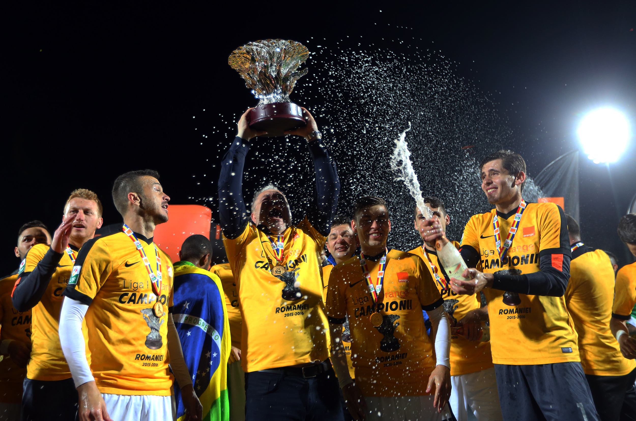 Liga 1, play-off: Astra - Dinamo 4-2. Giurgiuvenii au sărbătorit primul titlu din istorie. Reacții / FOTO & VIDEO