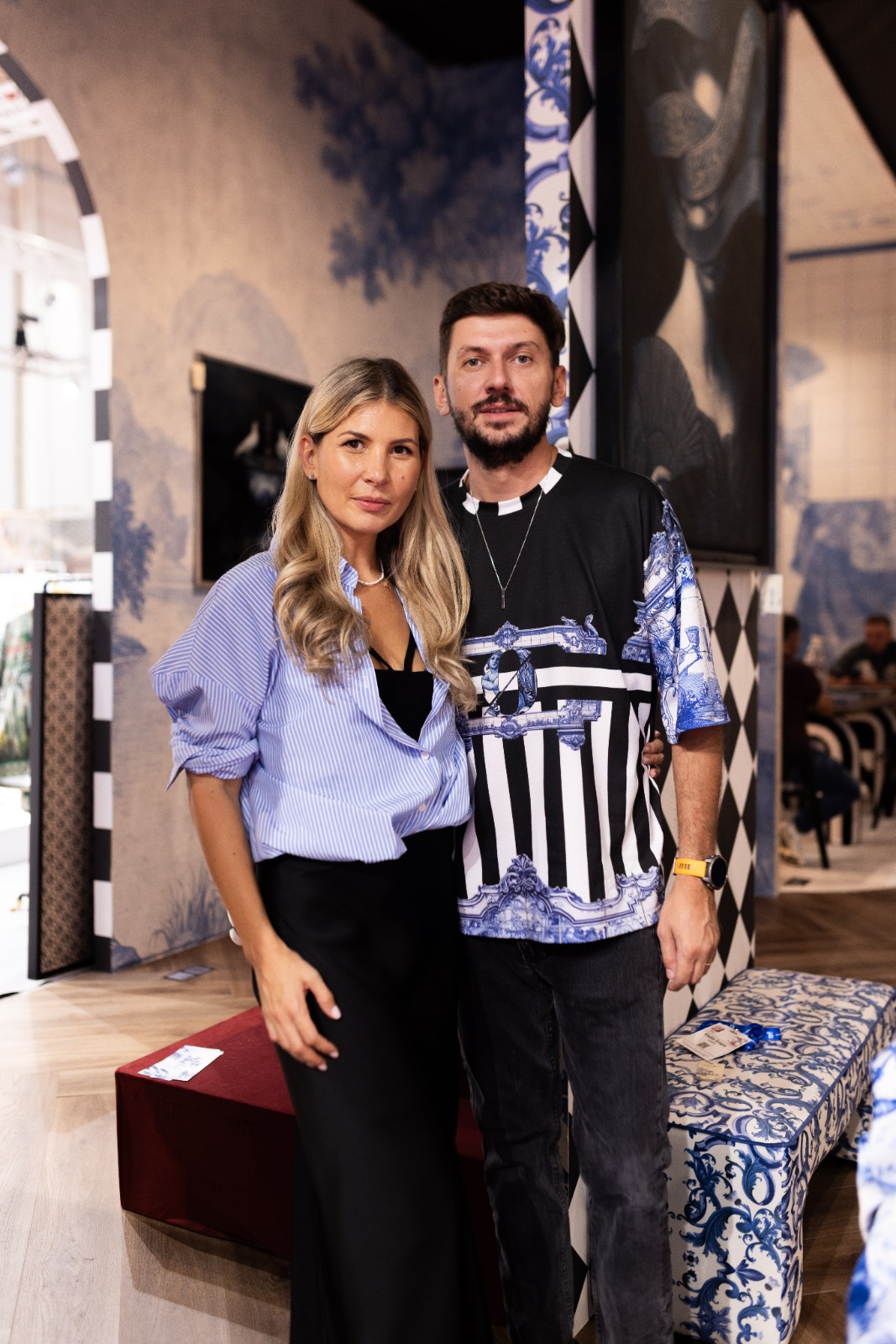 Cum să-ți amenajezi casa de sărbătoare în luna decembrie 2025: „Nu trebuie să fie un showroom de decorațiuni tematice”