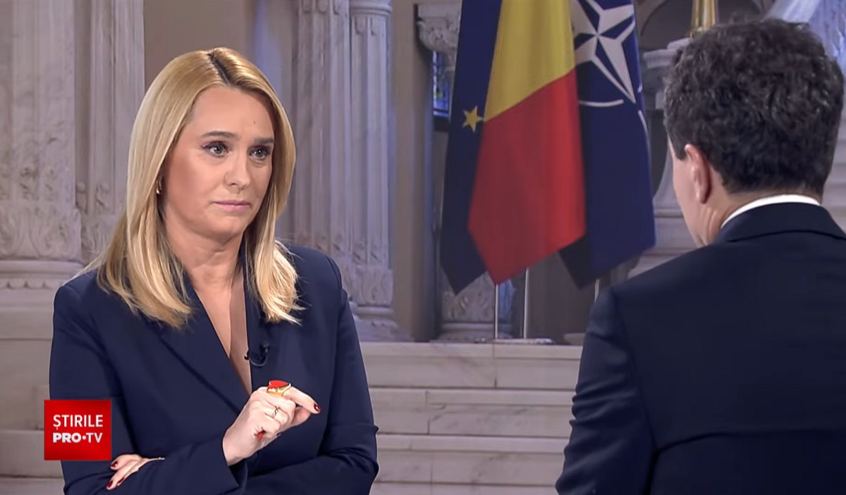 Întrebarea Andreei Esca l-a emoționat pe Nicușor Dan. S-a întâmplat în direct, la Știrile Pro TV: „Mămăliga cu lapte pe care o mâncam seara”