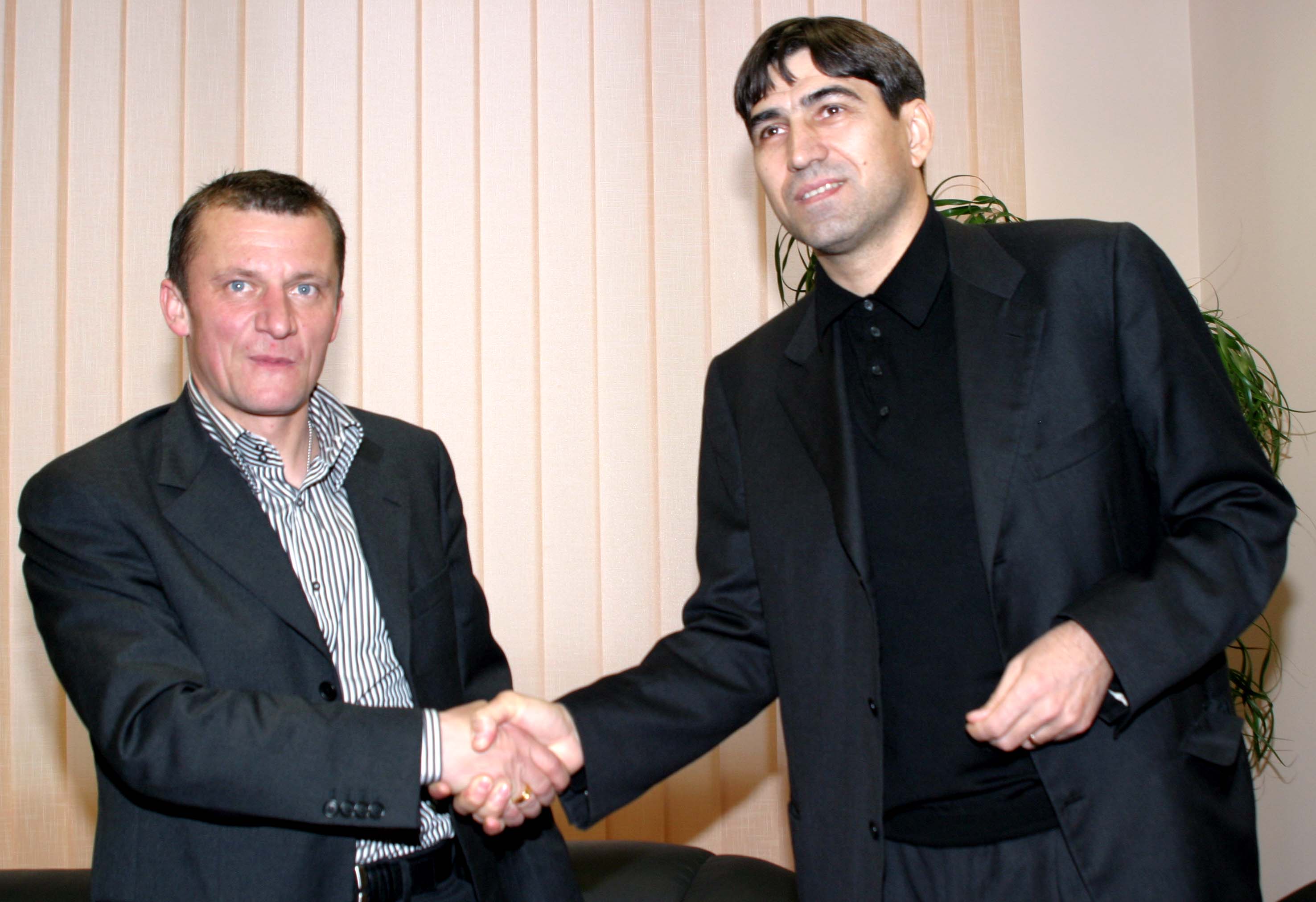 Dorinel Munteanu rupe tăcerea și vorbește deschis despre vicii: ”Beau câte un șpriț-două, dar n-am fost niciodată mort de beat!” / EXCLUSIV