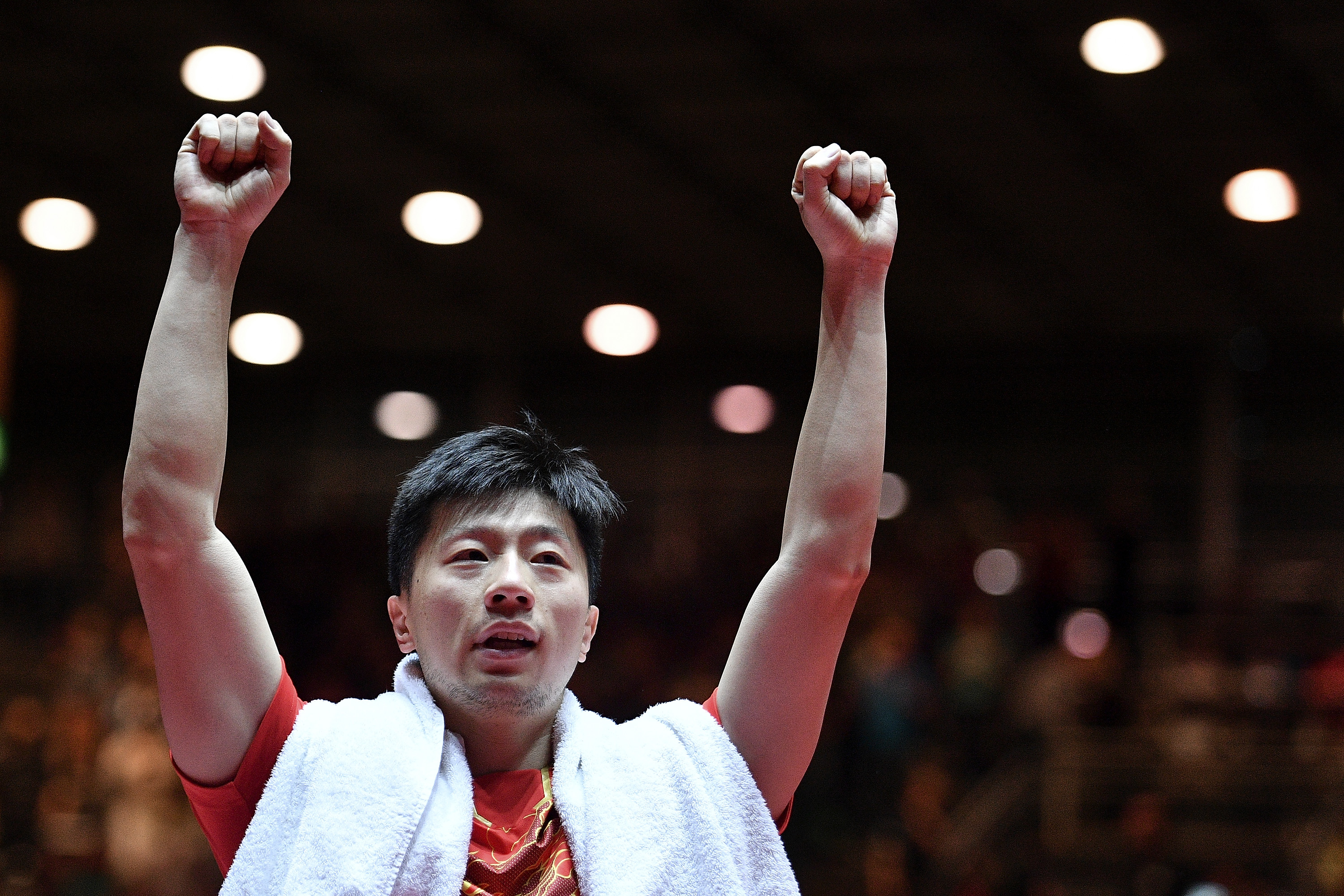 UPDATE. Finală ”made in China” la Mondialul de tenis de masă: Ma Long l-a învins dramatic pe Fan Zhendong. China - 4 medalii de aur, Japonia una / VIDEO