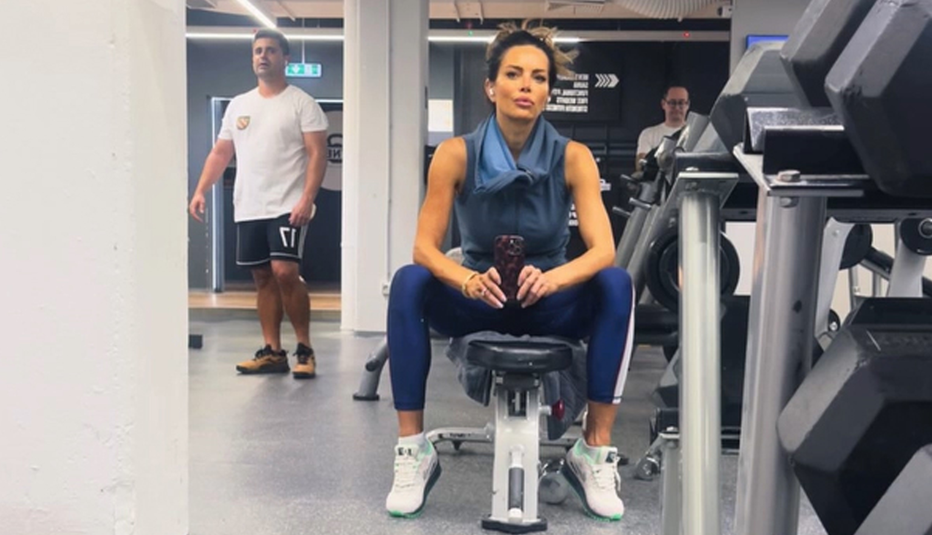 Nikolina Pišek u centru skandala nakon smrti supruga; sukob sa svekrom traje