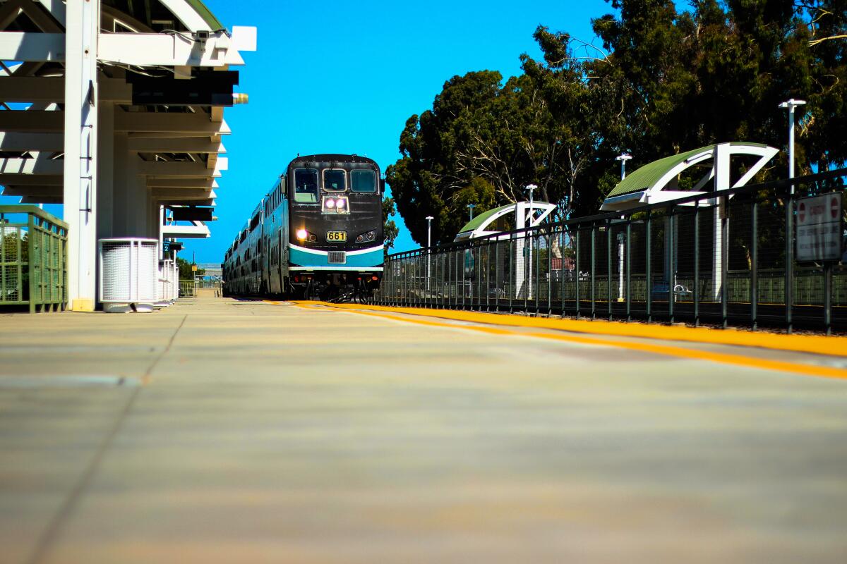 Hyundai Rotem's electric trains in Los Angeles