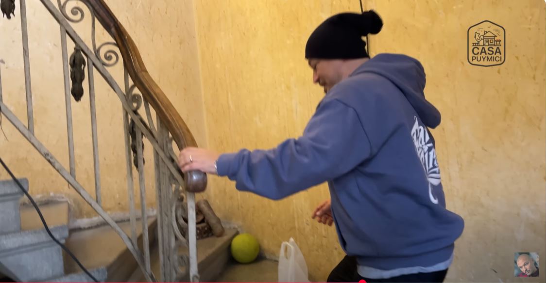 Imagini cu noua casă a lui Puya din București. Cum arată locuința construită în anii ’30: „Nici nu mă gândesc să pun termopane”