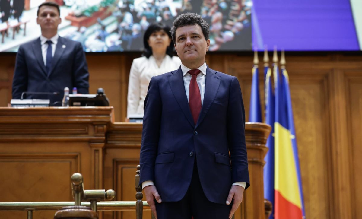 Imaginile primei zile cu Nicușor Dan ca președinte al României