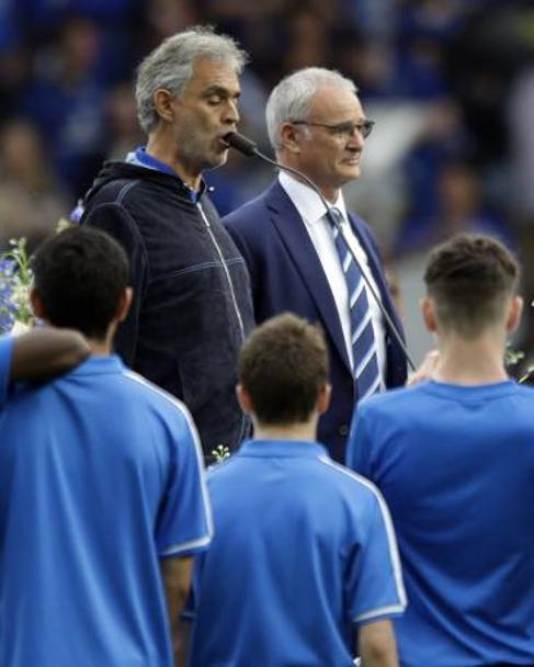 Ce party pe ”King Power Stadium”! Leicester a dat o petrecere pe cinste, la meciul cu Everton. Imagini de colecție / GALERIE FOTO & VIDEO
