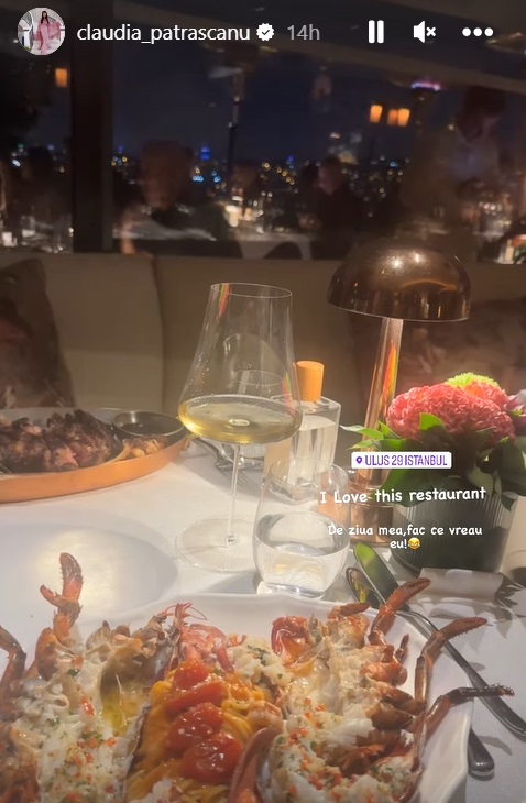 Claudia Pătrășcanu, vacanță la Istanbul, fără copiii ei: „Fac ce vreau eu”. Cum s-a pozat la prima oră a dimineții, în camera de hotel
