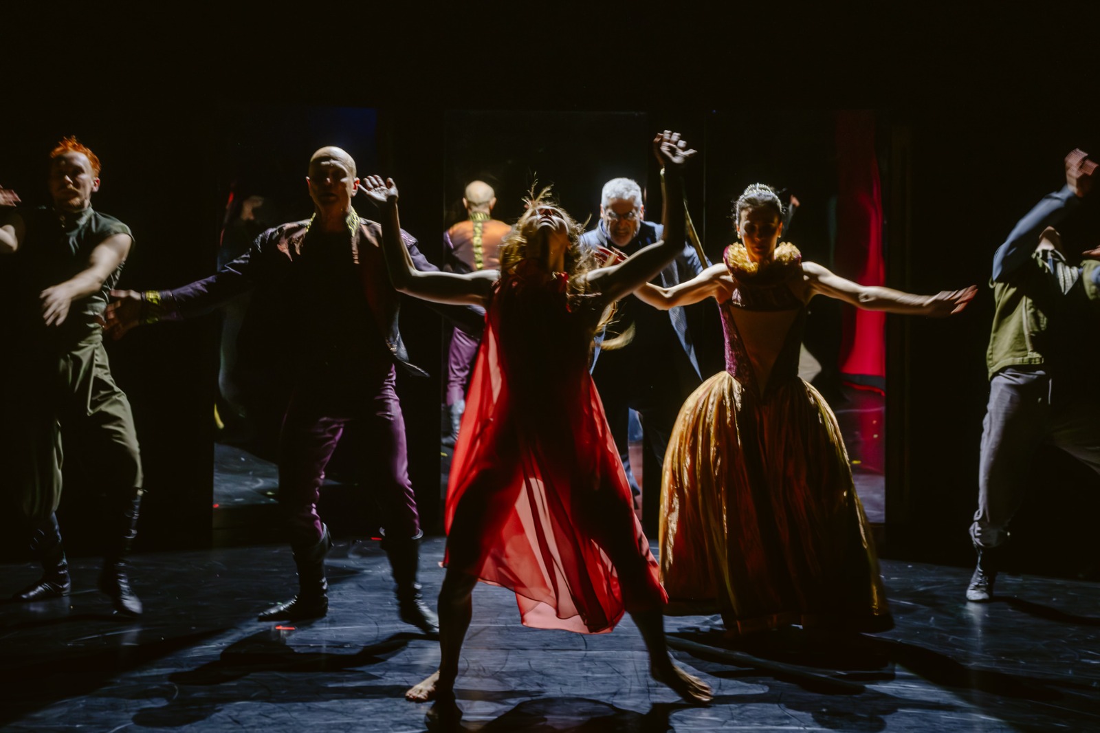 Festivalul Internațional Shakespeare de la Craiova. Vlad Drăgulescu, organizator: „De 30 de ani, se întâmplă ca oameni din diverse colțuri ale lumii să vină împreună și să nască aceste momente frumoase”