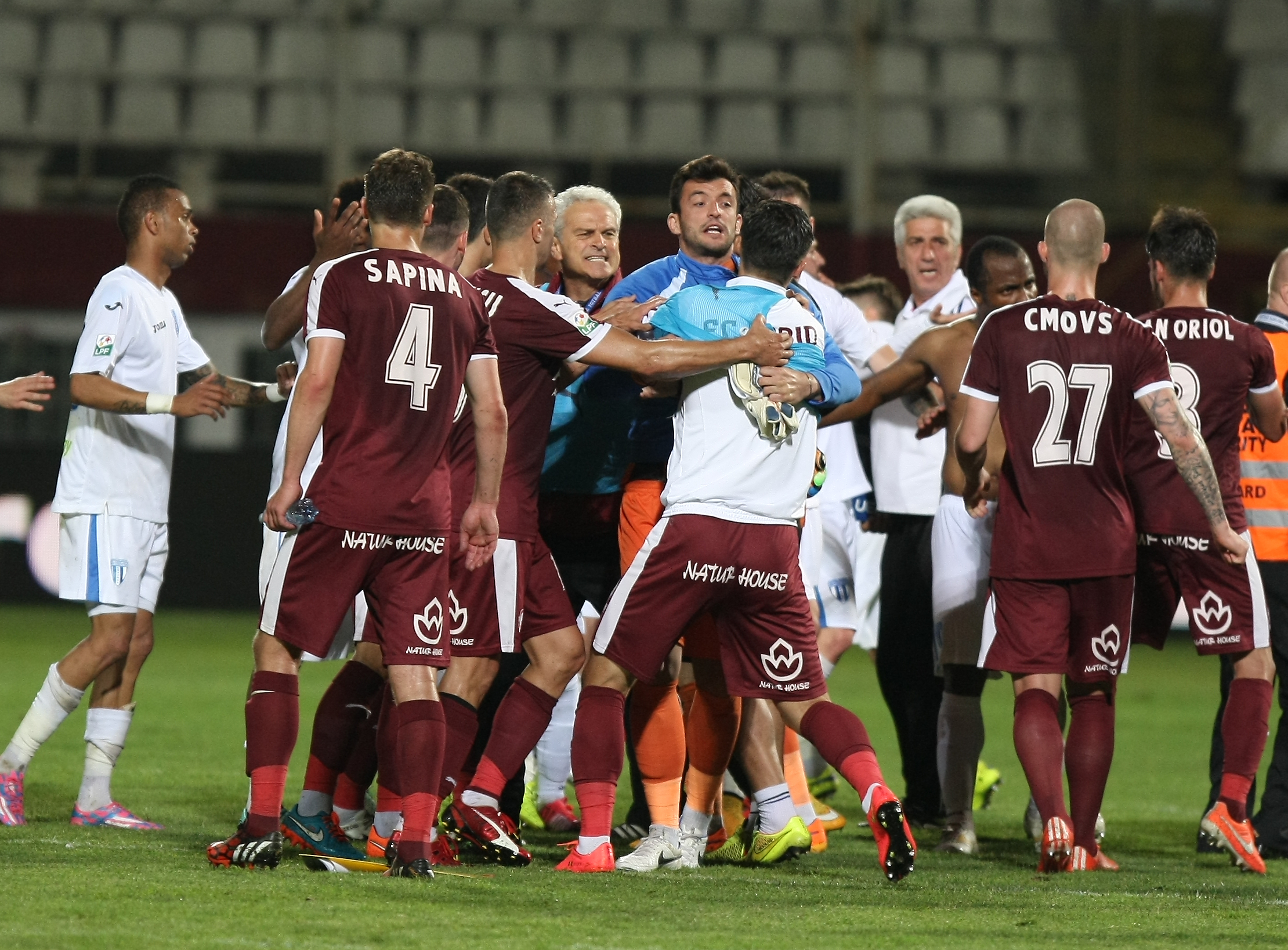 Comisia de Disciplină a FRF nu a putut judeca incidentele de la finalul partidei Rapid - CS U Craiova (1-2)