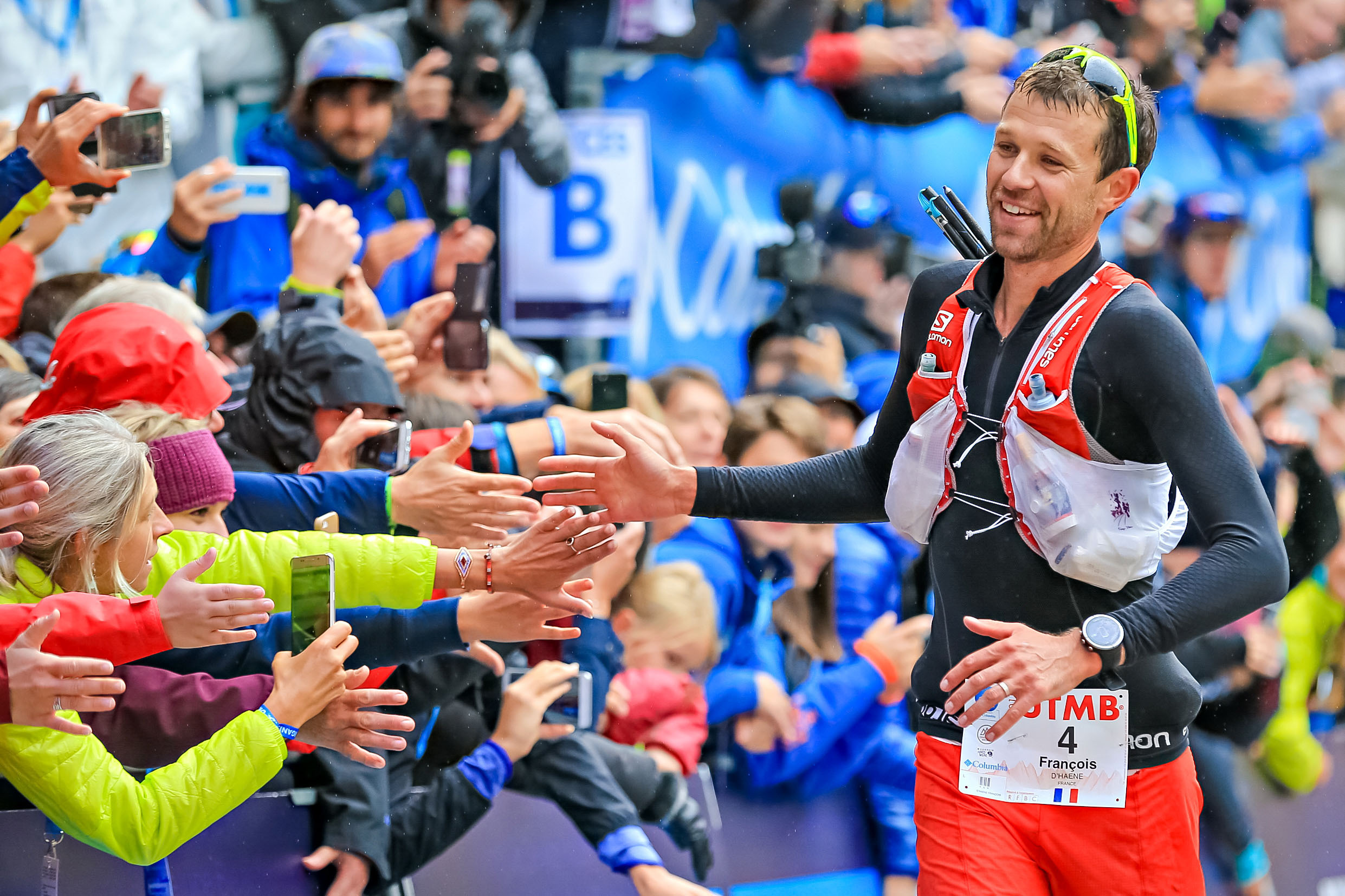 Am stat cu ochii pe Ultra Trail du Mont Blanc. Așa arată Golgota. Galerie foto spectaculoasă