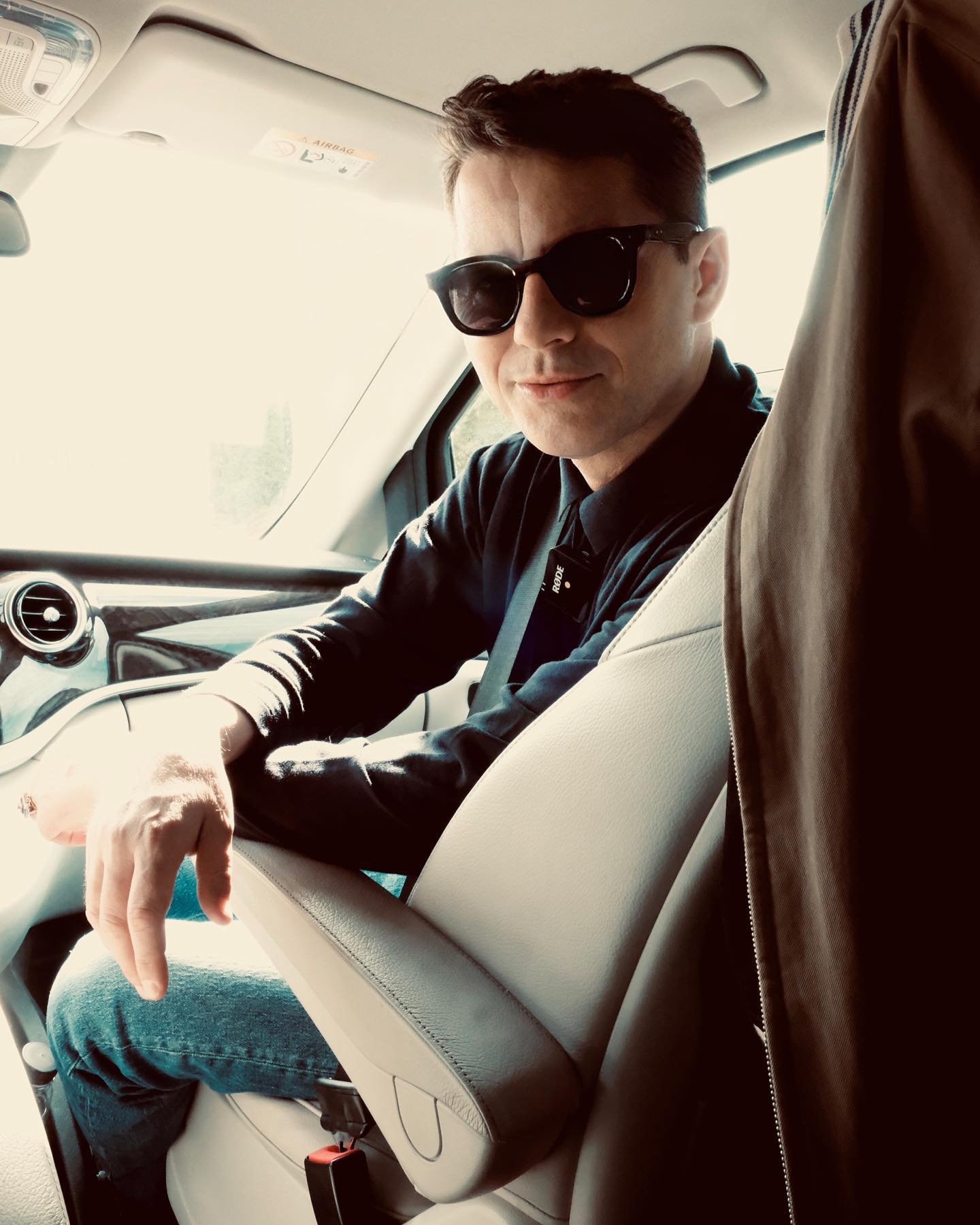Adrian Sînă și-a făcut bagajele și a plecat de acasă. Care e motivul: „Această viață de turneu e ceea ce mi-am dorit”