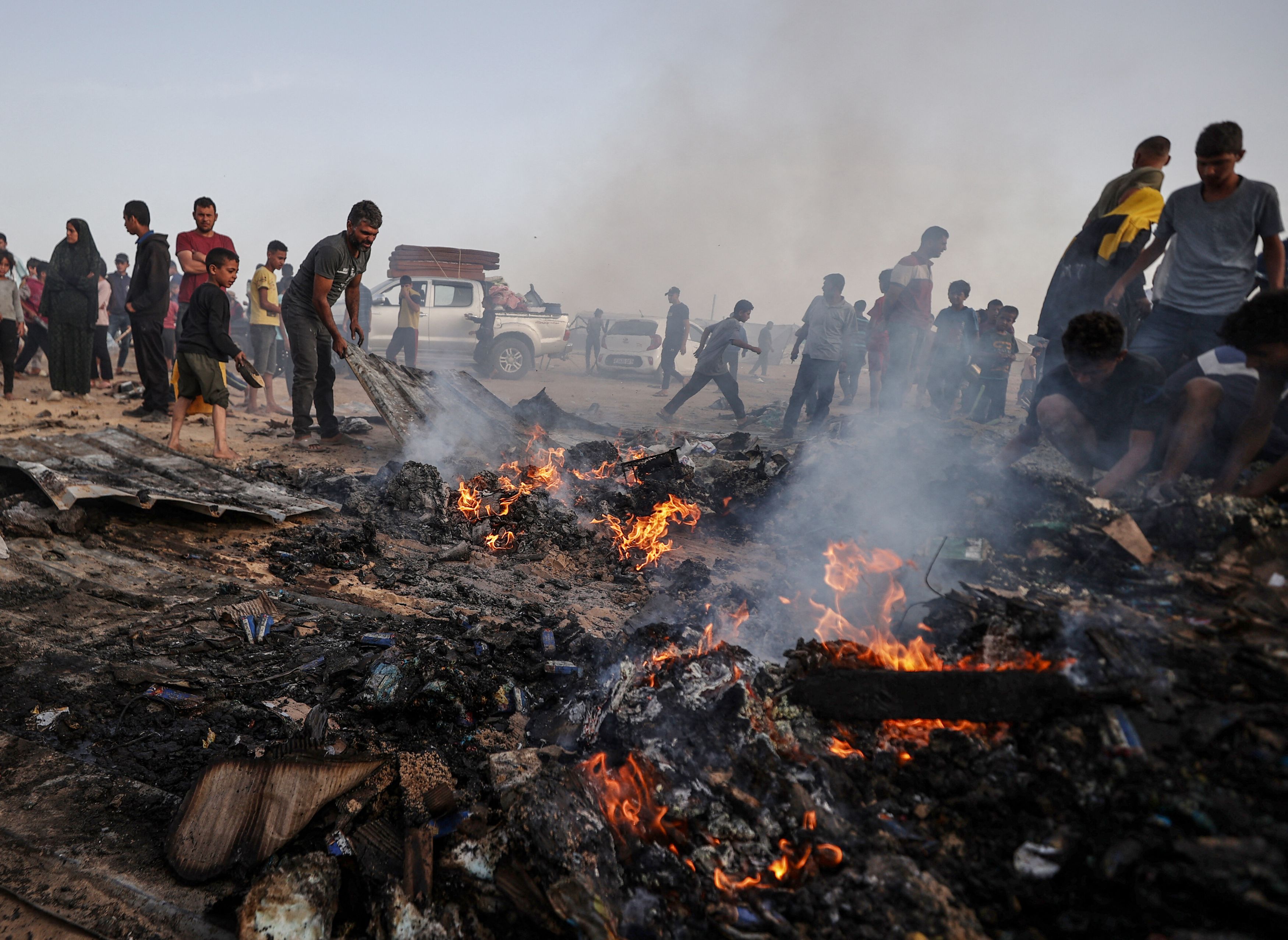 Indignare la nivel mondial după atacul israelian care a provocat moartea a 45 de palestinieni: „Această suferință umană trebuie să ia sfârșit” | VIDEO