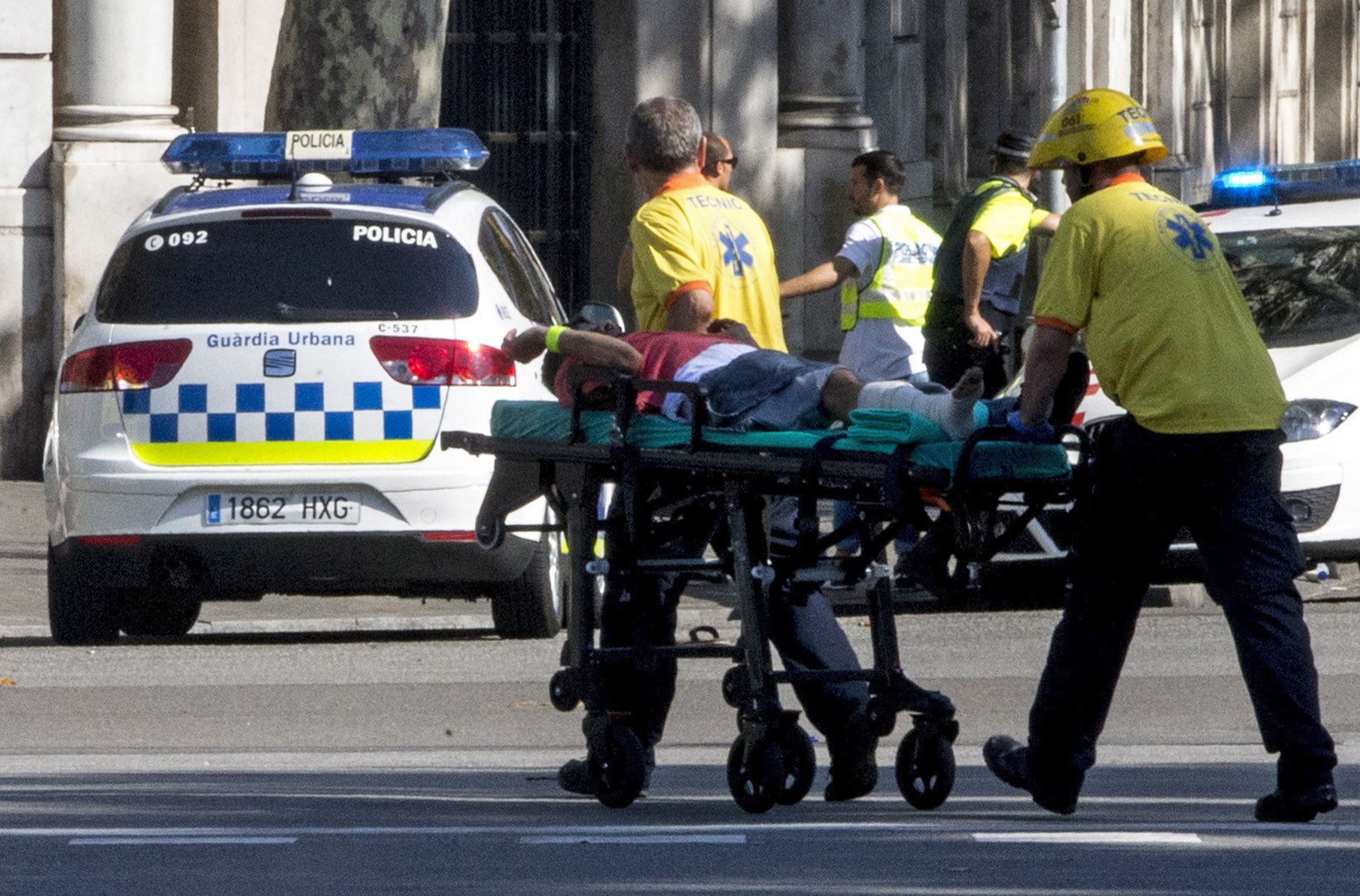 Atentat în Barcelona | O tânără a scăpat nevătămată din atacul terorist, după ce a fost și martora atacurilor din Londra și Paris