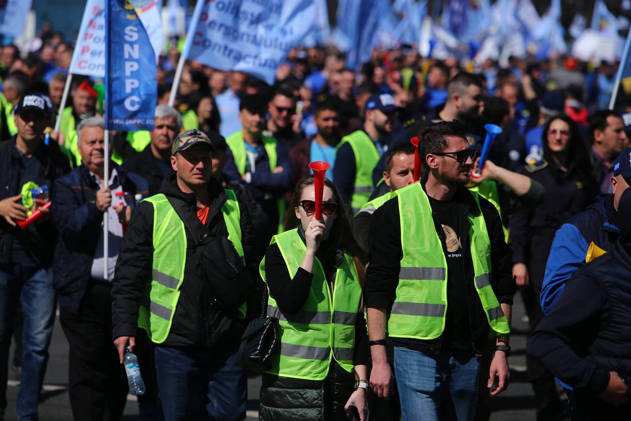 Protest al polițiștilor în fața Guvernului. Au cerut excluderea rezerviștilor din PNRR şi din pensiile speciale