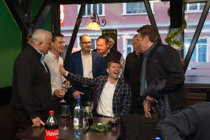 Generația 1999-2000 a celor de la FC Brașov s-a reunit. Patronul echipei: ”Mă bucur de acţiunile DNA-ului, altfel rămâneam fără ţară!”
