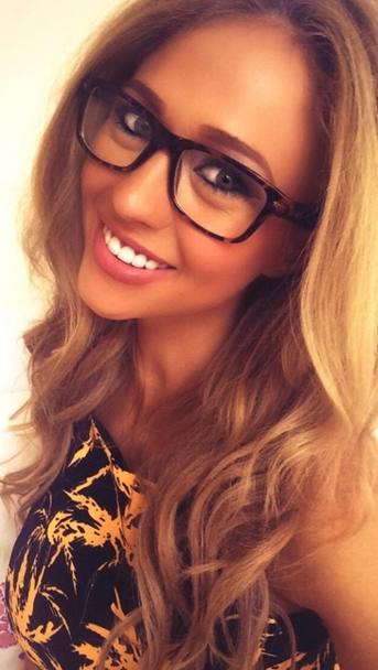 VIDEO & FOTO INTERZIS MINORILOR! Sophie Reade, fosta iubita a lui Ronaldo, recidivează!