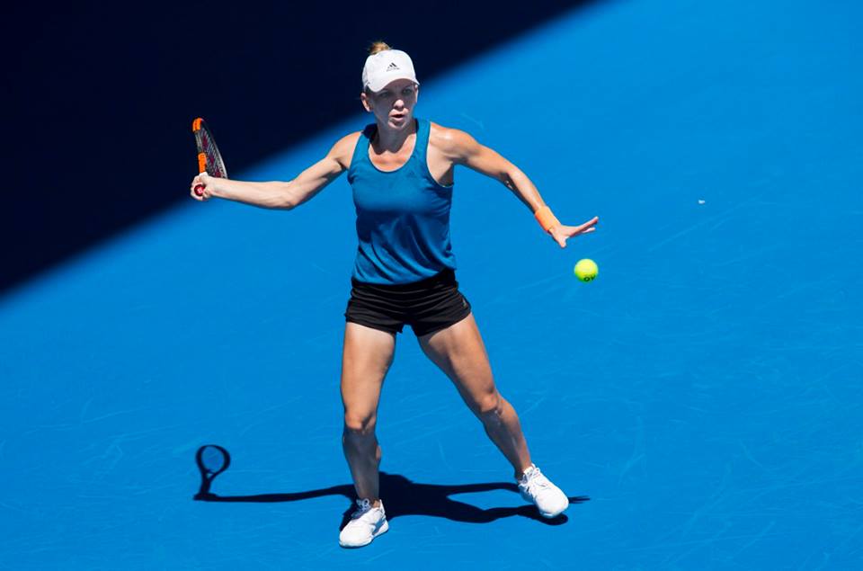 Româncele vin pe rând la Australian Open. Simona Halep a făcut primul antrenament la Melbourne, a aterizat și Sorana Cîrstea / VIDEO