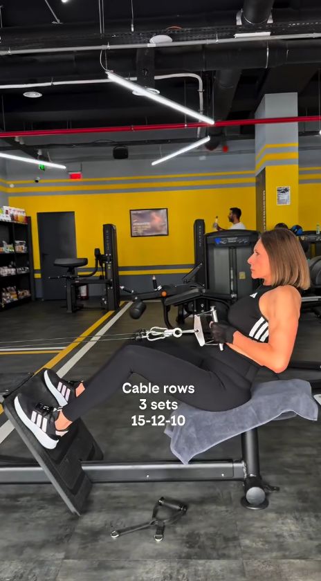 Imagini spectaculoase cu Romanița Iovan în sala de fitness la 62 de ani
