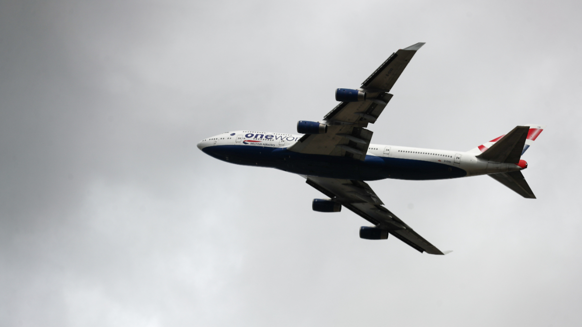 ECOWAS moves to scrap all air ticket taxes by January 2026 in a push to cut West Africa’s flight costs and boost regional connectivity. [Simon Dawson/Bloomberg via Getty Images]