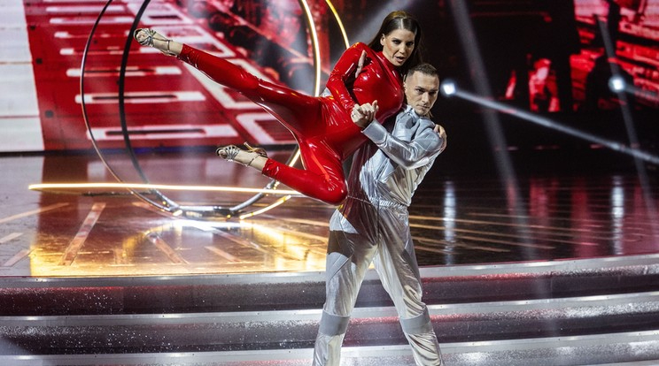 Mégsem Suti Andris lesz Szabó Zsófi partnere a Dancing with the Starsban? - sejtelmes fotó került elő