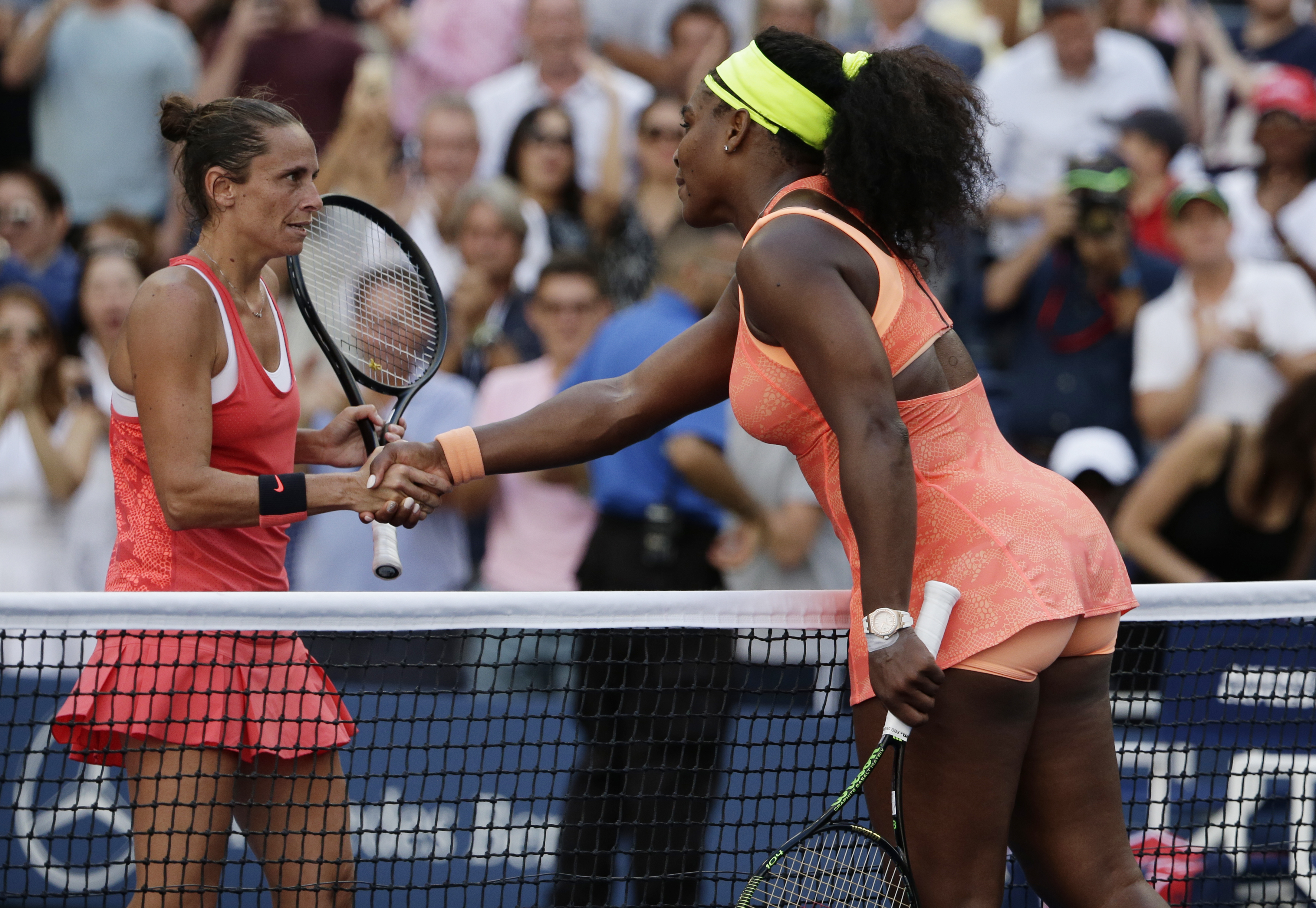 Nebunie! 11 septembrie, zi blestemată pentru SUA! ^Serena ratează finala la US Open și șansa de a face Marele Șlem, după un joc epic cu Vinci! / FOTO