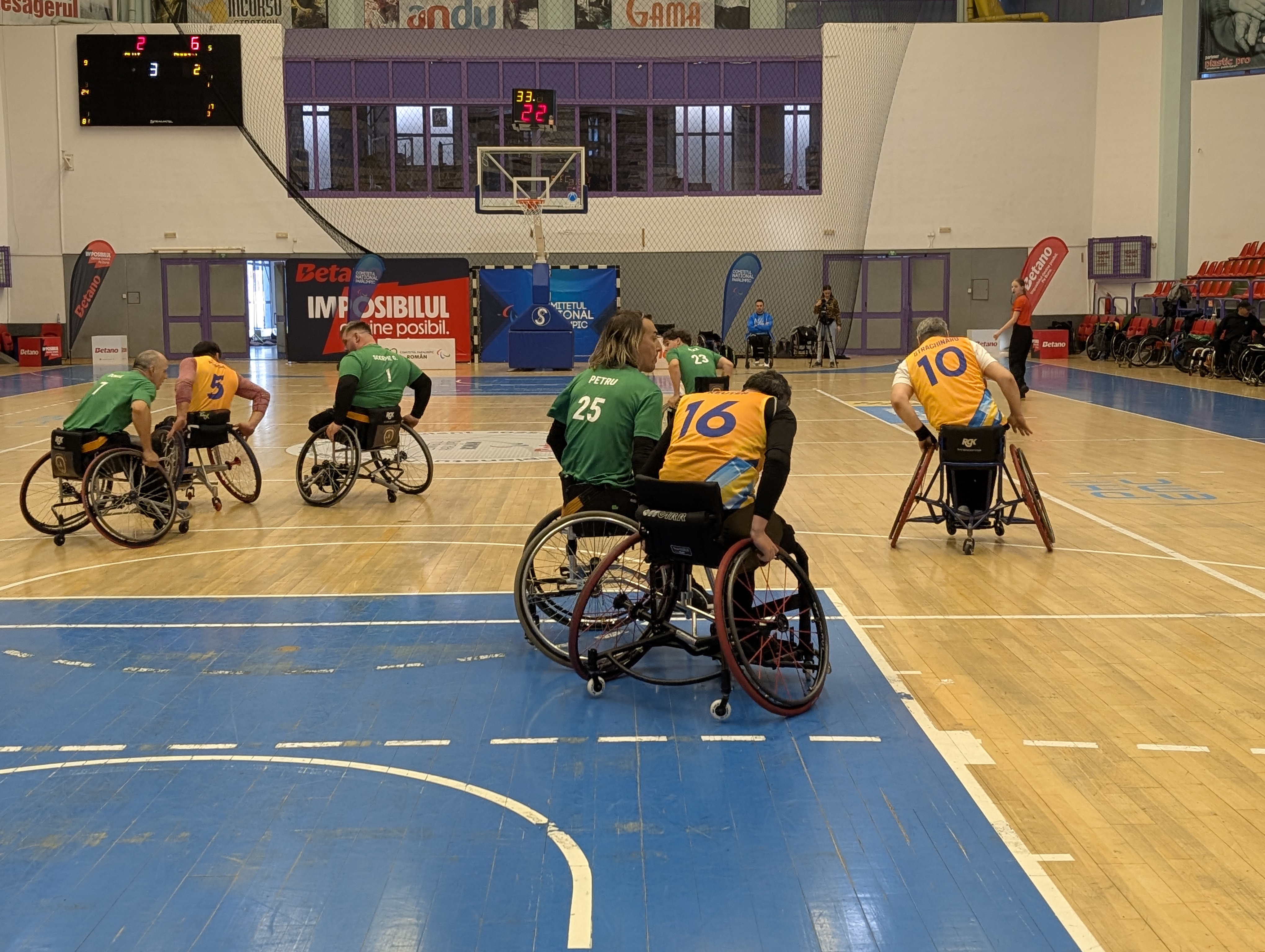 Sportul bate filmul: o lecție primită la Campionatul Național de Baschet în Scaun Rulant