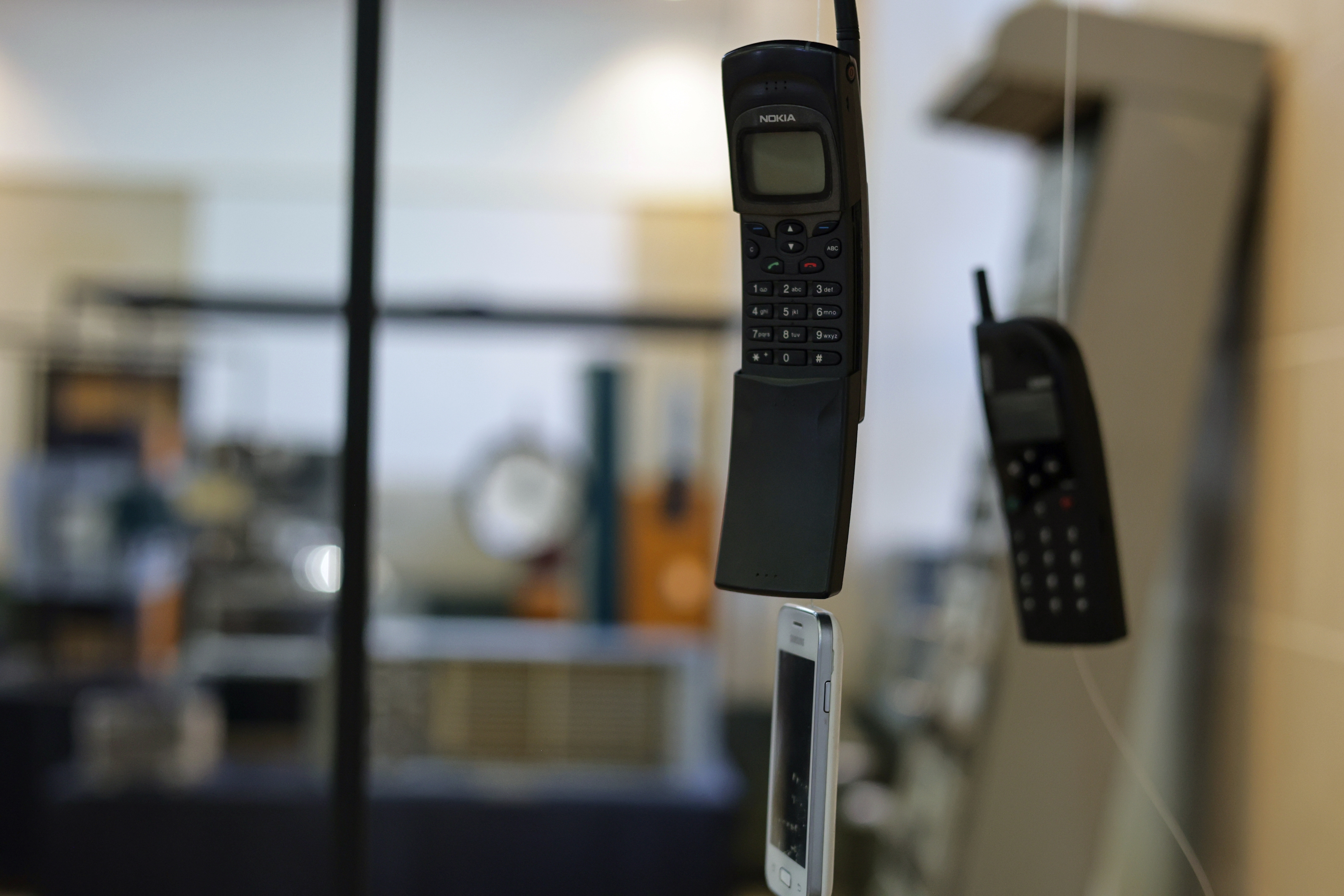Palatul Telefoanelor și-a deschis porțile istoriei. Povestea primului zgârie-nori din România și a telefoanelor care au schimbat o epocă