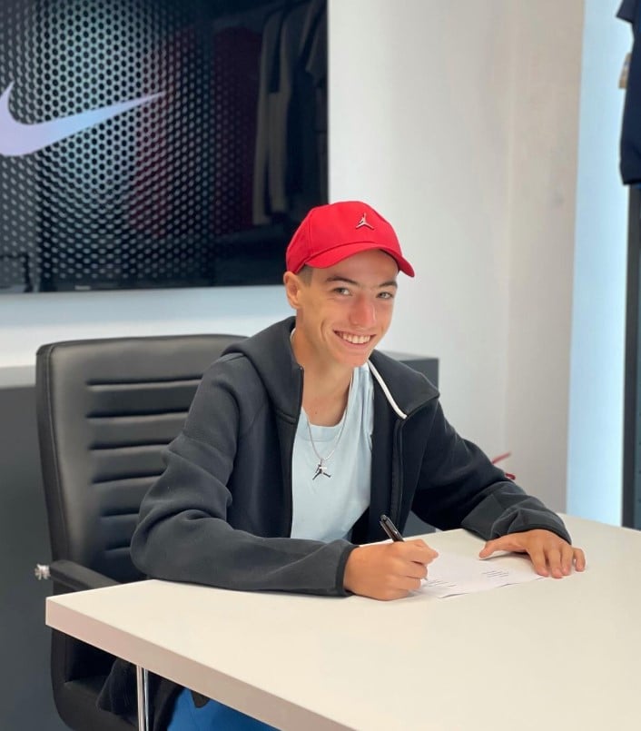 Dan Capatos, mândru de fiul său. Andrei, performanțe remarcabile în tenis la doar 15 ani: „Trebuie să ai 100.000 de euro pe an”