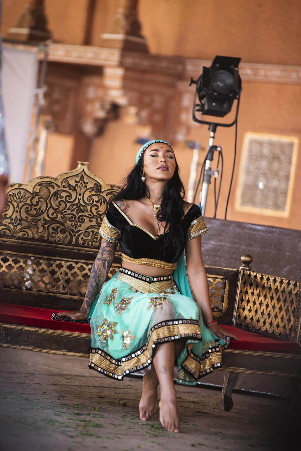 În etapa finală din Asia Express, concurenții ajung la Bollywood | FOTO