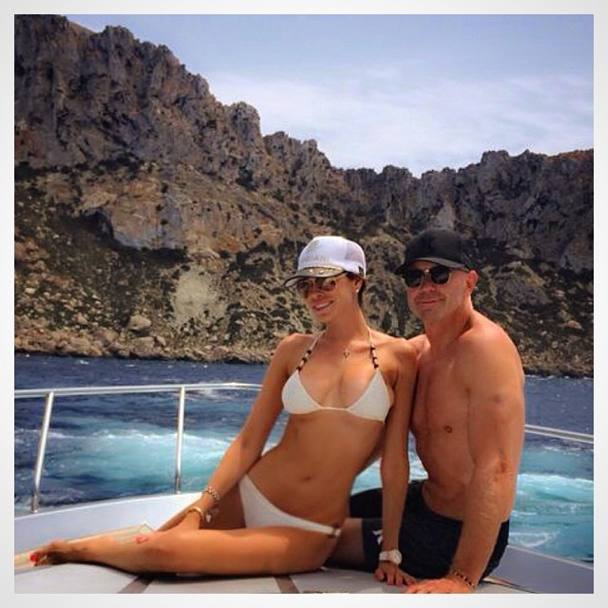 GALERIE FOTO / Fosta iubită a lui Adrian Mutu, Aida Yespica, fierbinte la mare!