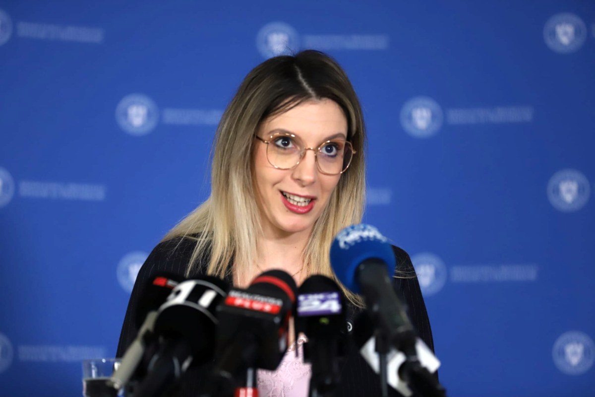 Diana Buzoianu a anunțat reguli noi pentru iazurile piscicole: „Avem cratere cu apă și oamenii au murit înotând acolo”