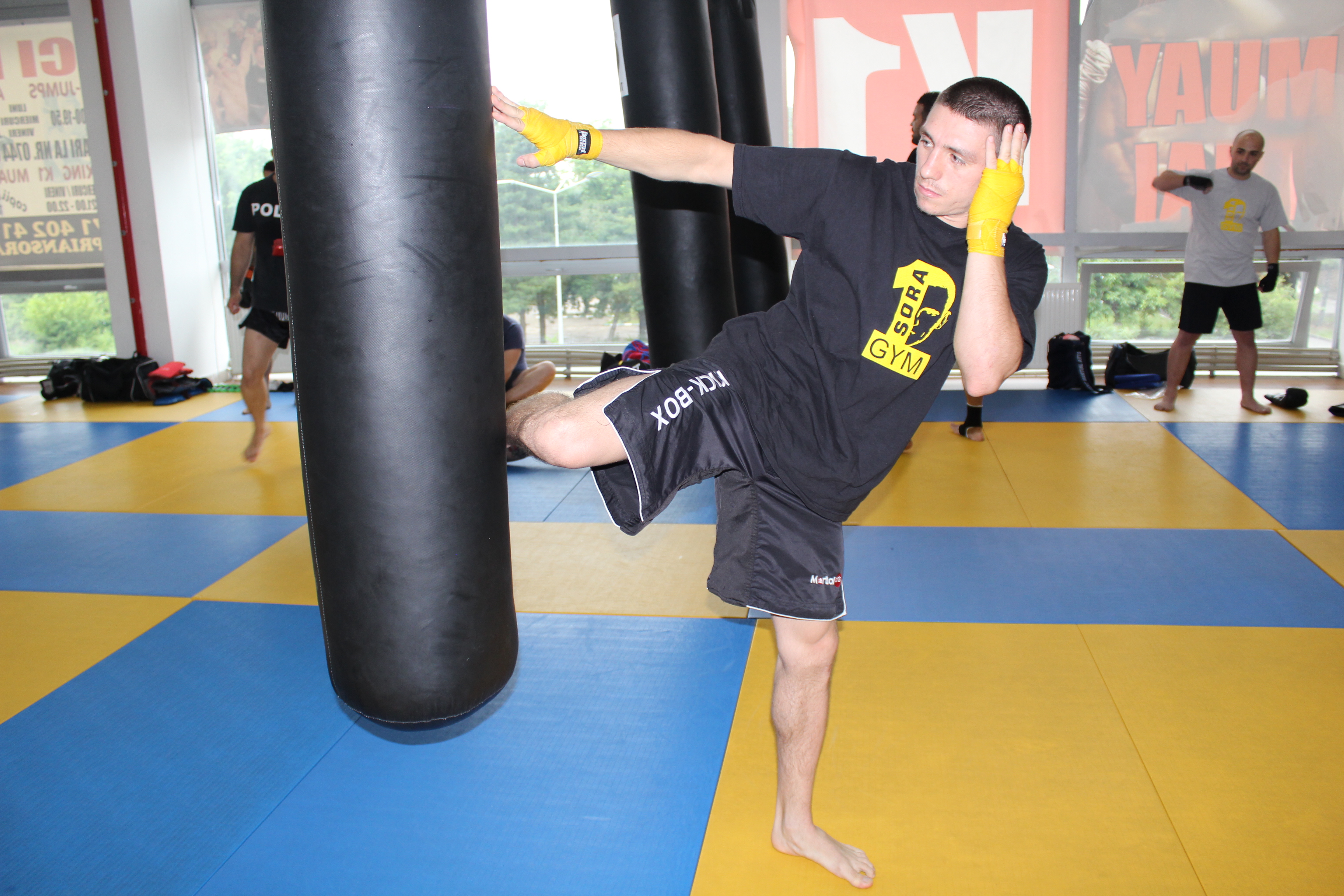 VIDEO / SUPERKOMBAT CONSTANŢA: CRISTIAN SPETCU se bate cu olandezul Paul Jansen