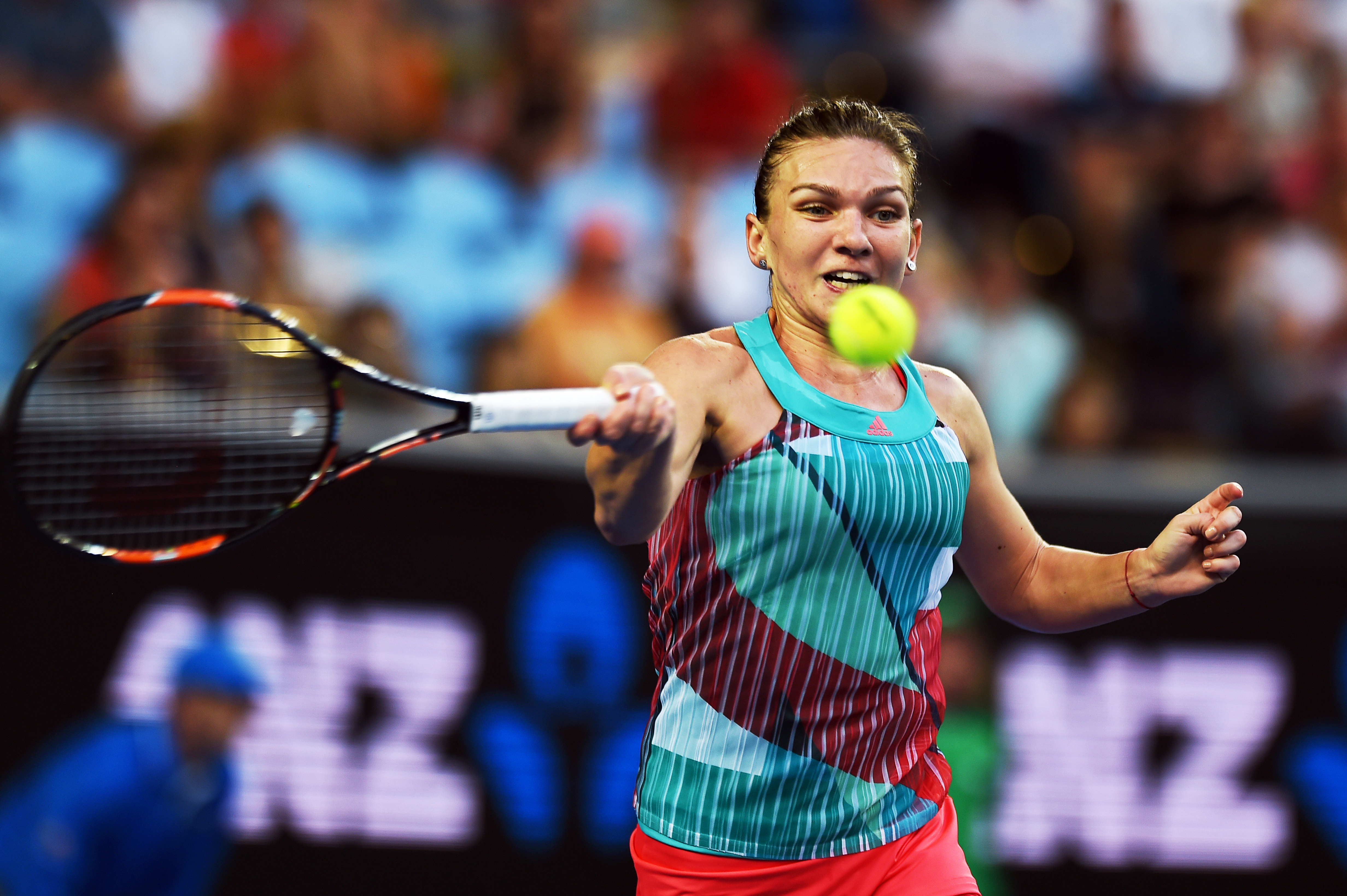 Australian Open, ziua a doua. ^Simona Halep a bifat cea mai mare contraperformanță a carierei, fiind eliminată de o “anonimă” / GALERIE FOTO&VIDEO