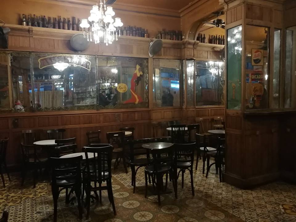 VIDEO/ Liviana Tane face ocolul lumii în 100 de cărți. Parisul lui Hemingway, Lisabona lui Saramago, Barcelona lui Orwell