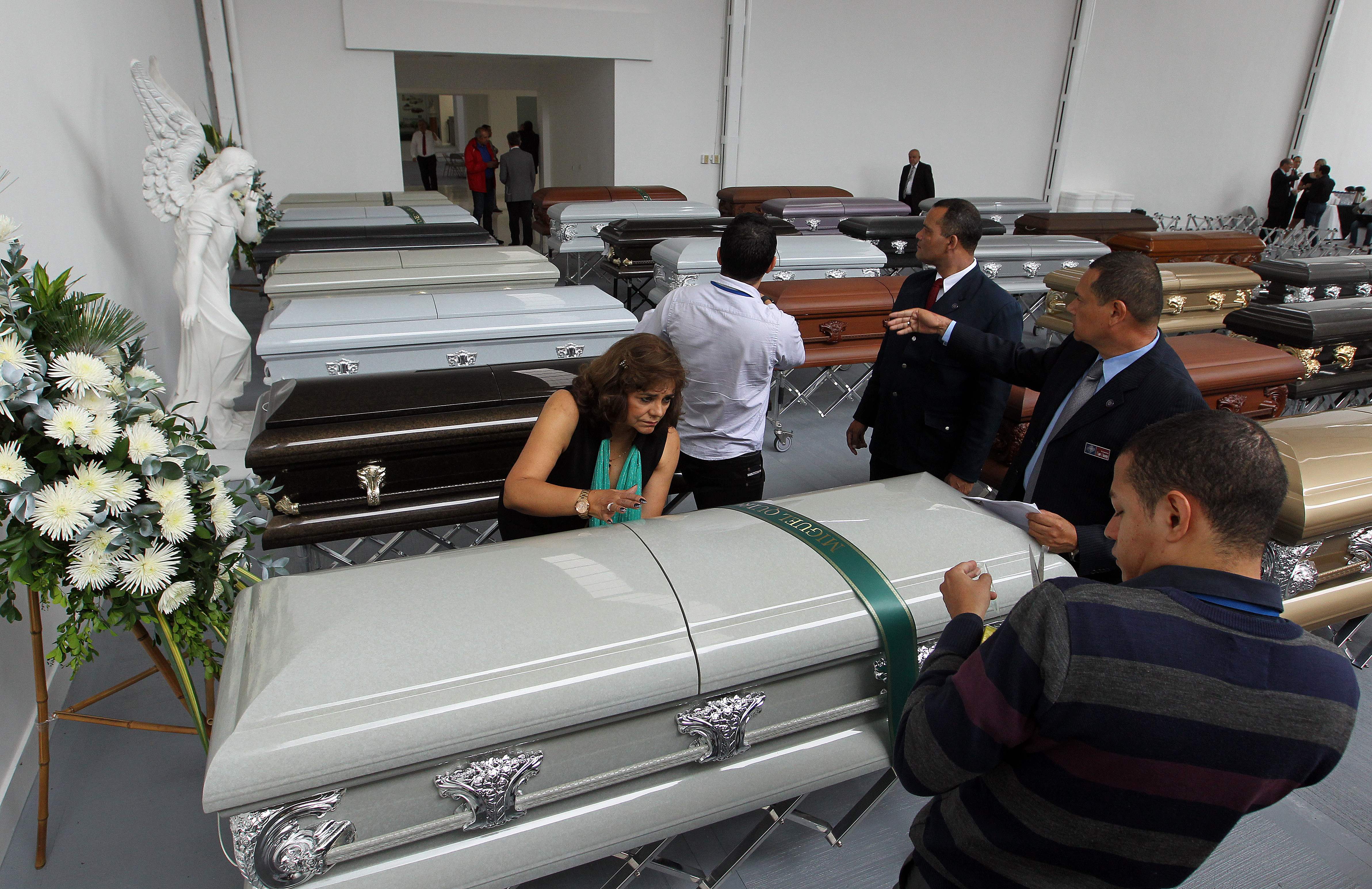 Avion prăbușit în Columbia. 150.000 de oameni i-au comemorat pe cei 71 de morți, printre care și aproape toți jucătorii de la Chapecoense | FOTO&VIDEO