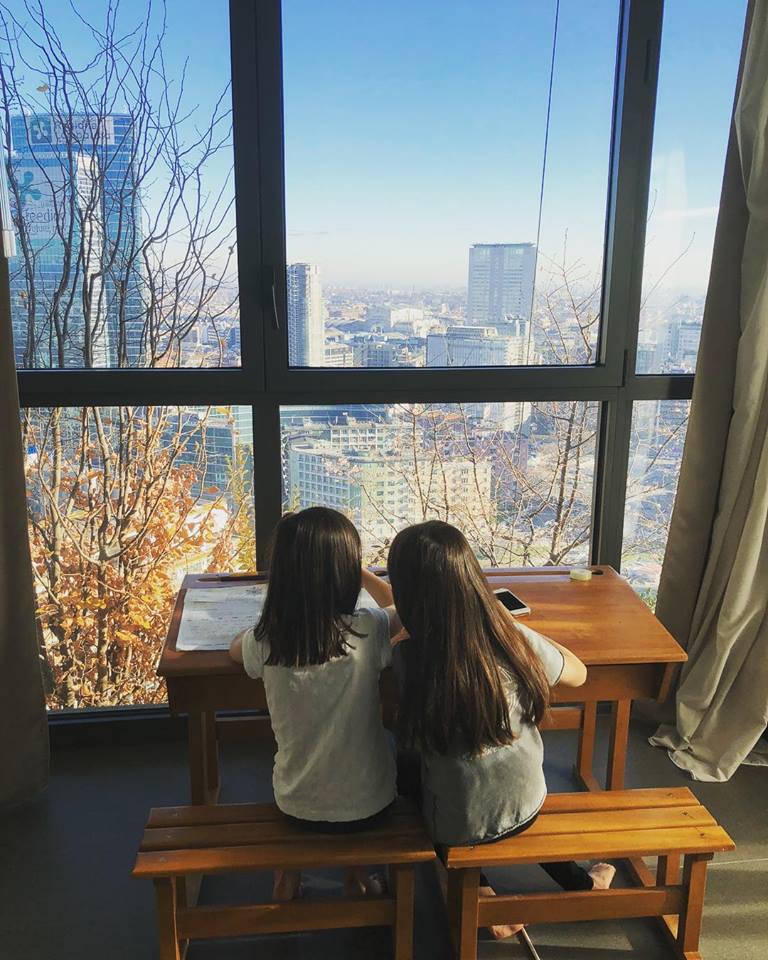 Ce mari au crescut fetele lui Chivu. Anastasia și Natalia sunt comorile fostului fotbalist | FOTO