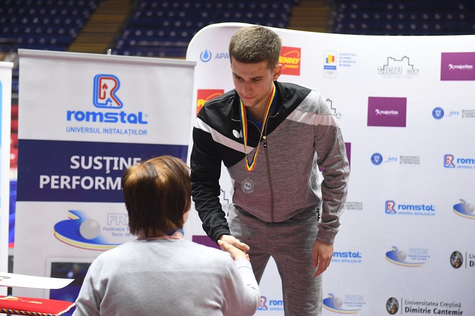VIDEO | Cristian Pletea, puștiul teribil al tenisului de masă românesc, a făcut circ la Naționale. Ovidiu Ionescu și Berni Szocs, campioni la simplu